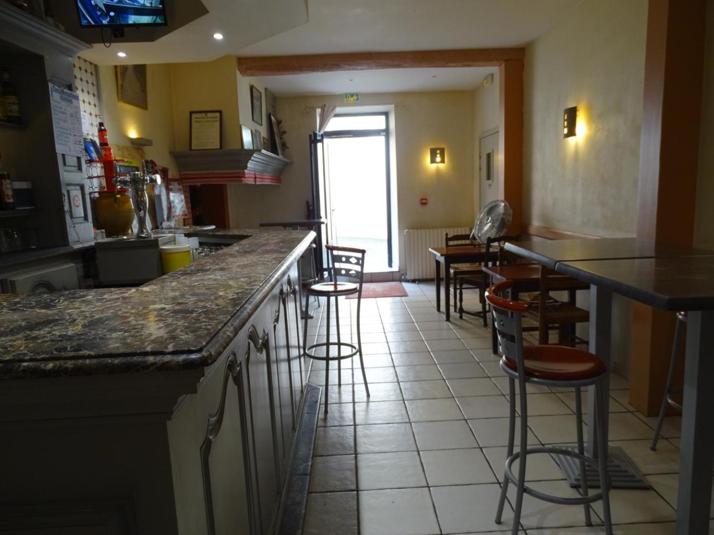 Hotel De La Poste Tardets-Sorholus Екстериор снимка